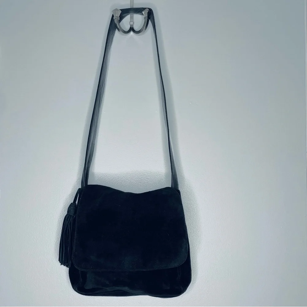 Lord & Taylor vintage boho hippie black leather and suede tassel shoulder bag - Picture 2 of 16